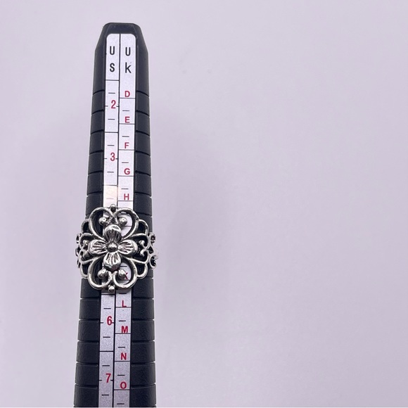 1 Variety Pack Of Silver Plated Boho Pinky Rings Sizes Varry - Picture 12 of 13